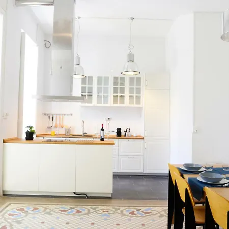 Hall Correos Апартаменты